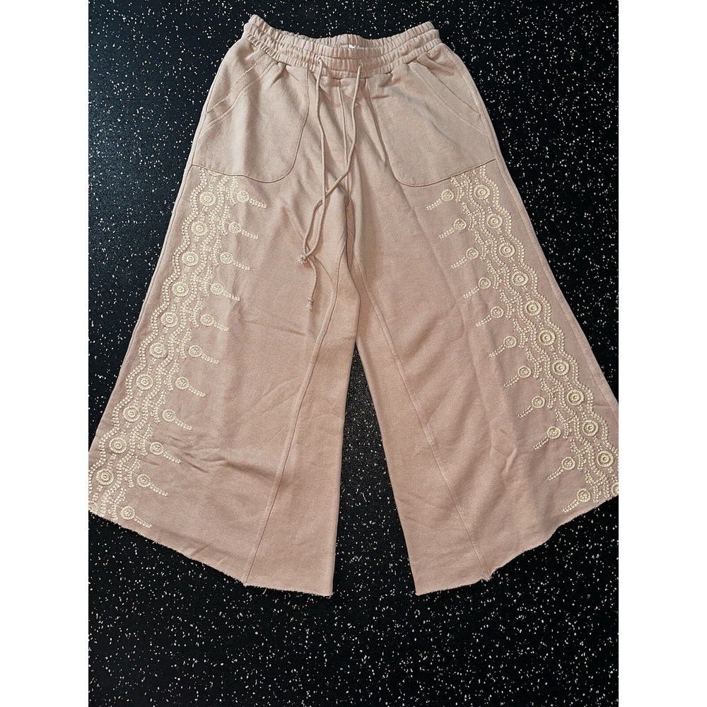 Ivy Jane Boho Trail of Embroidery Sweat Crop Wide Leg Pant XS Beige / Nude